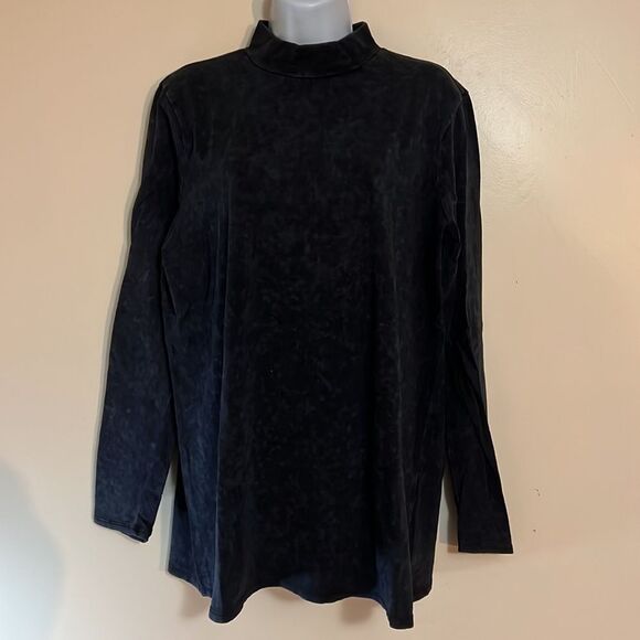 Zenana Outfitters PLUS Gray Black Mineral Wash Long Sleeve Top Sz 2X - Picture 1 of 3